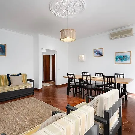 Διαμέρισμα Spacious Near Beaches *